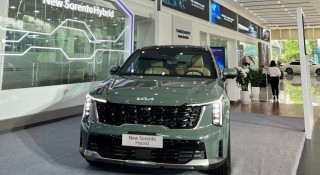 Kia Sorento HEV 2026 lộ diện tại Việt Nam với loạt nâng cấp đáng chú ý, cạnh tranh Santa Fe Hybrid